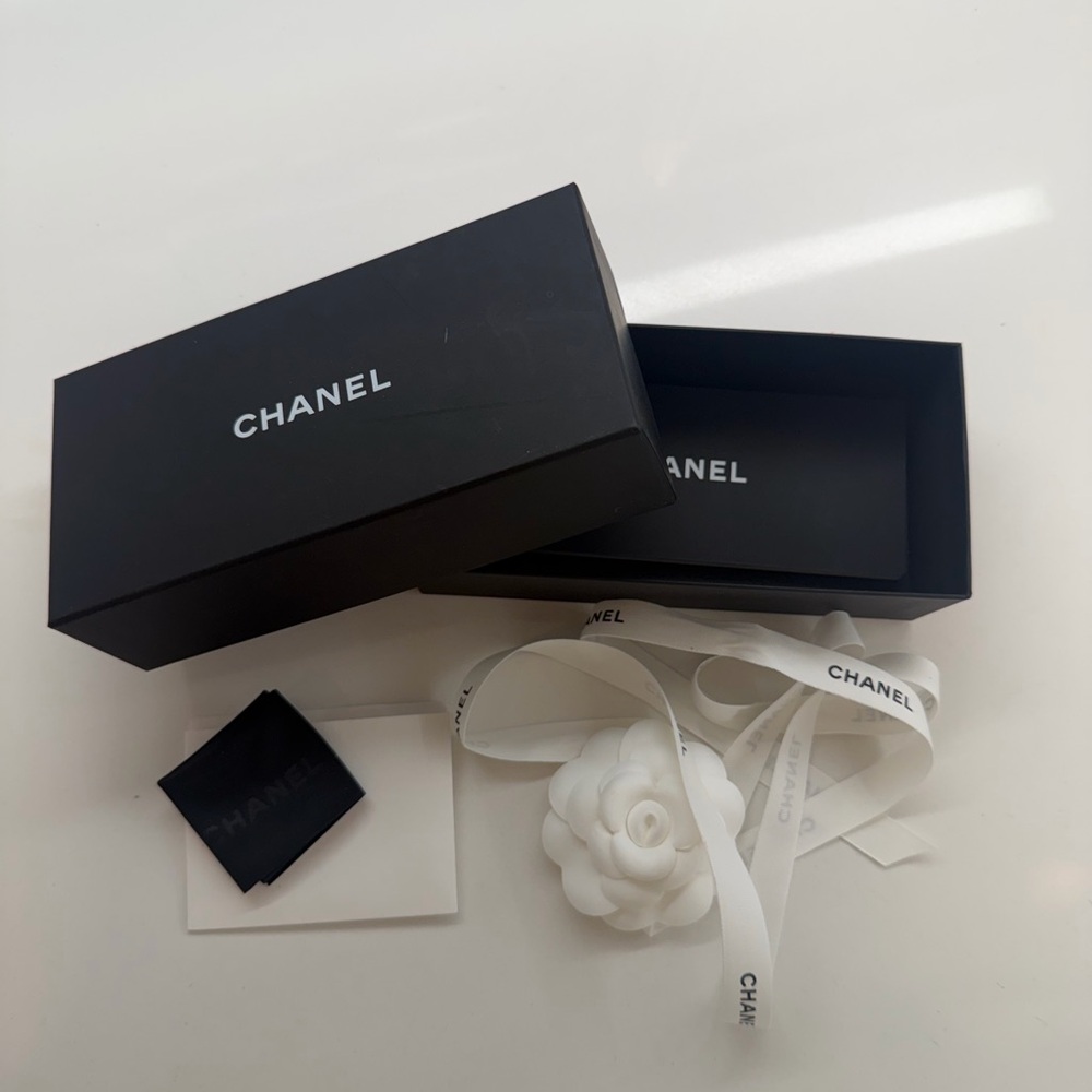Chanel Black Gift sunglasses Box with White Ribbon